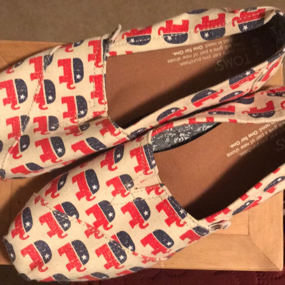 TOMS Shoes